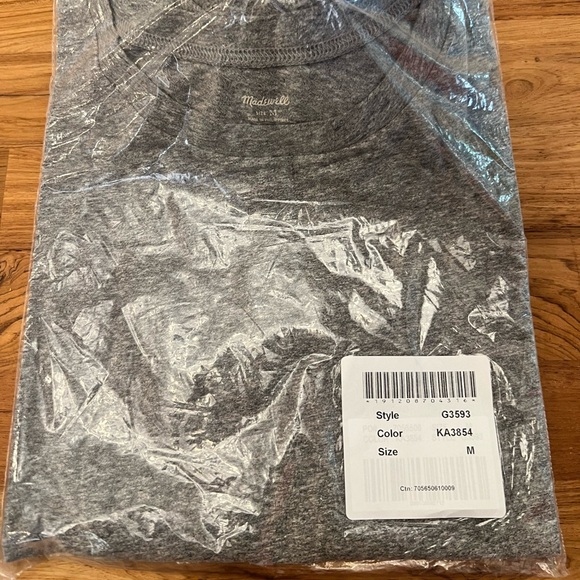 NWT Madewell Triblend Ex-Boyfriend Tee in Gray - Picture 11 of 11